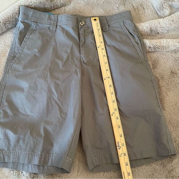 NWT Columbia Men's Washed Out Shorts size 30 - Picture 9 of 10